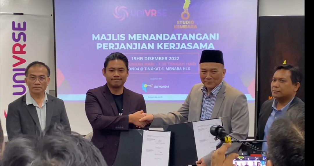 UniVRse Interactive and Studio Kembara signing ceremony at Menara HLX